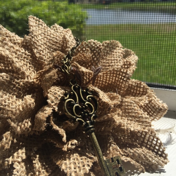 Key necklace - Picture 2 of 5